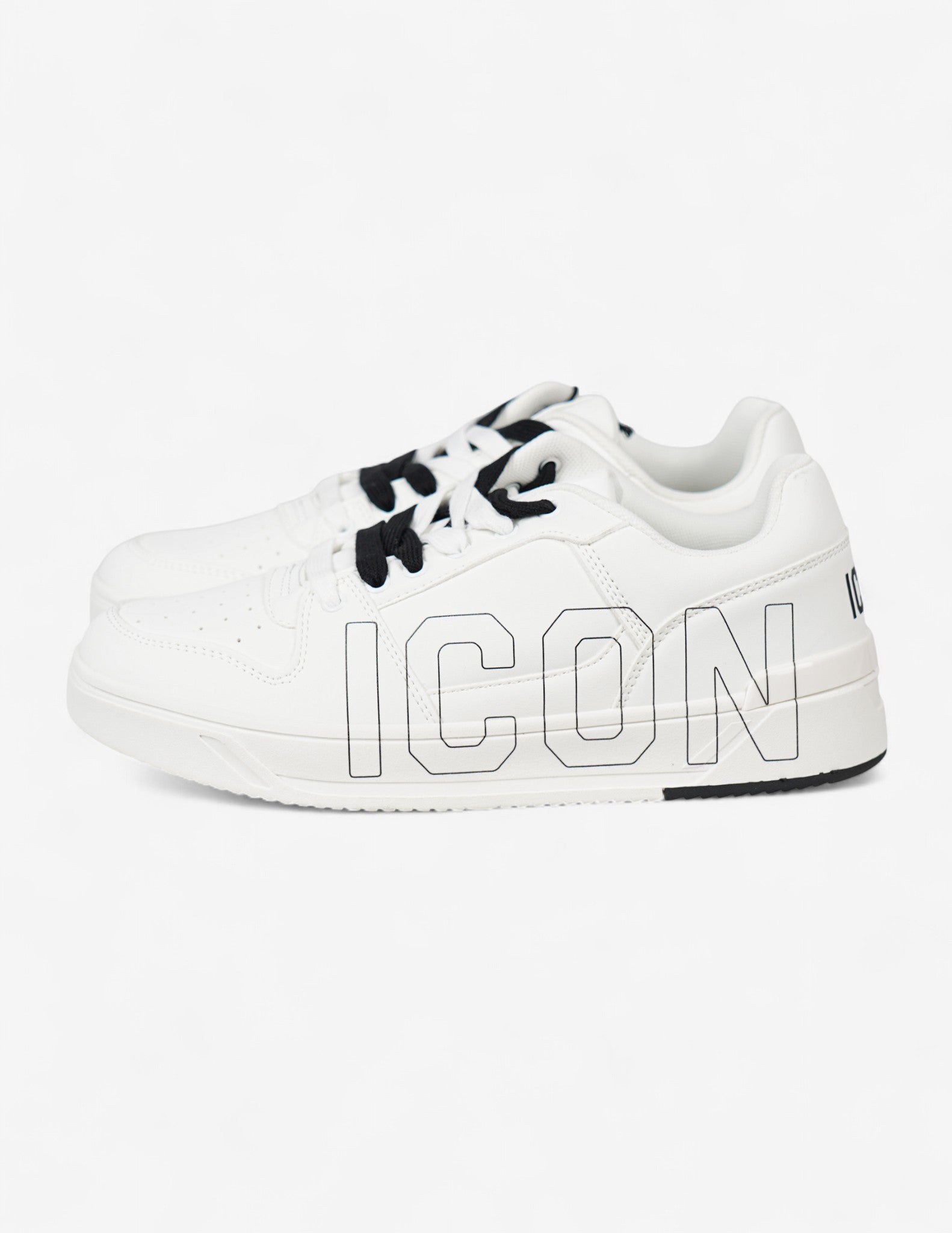 sneakers icon logo