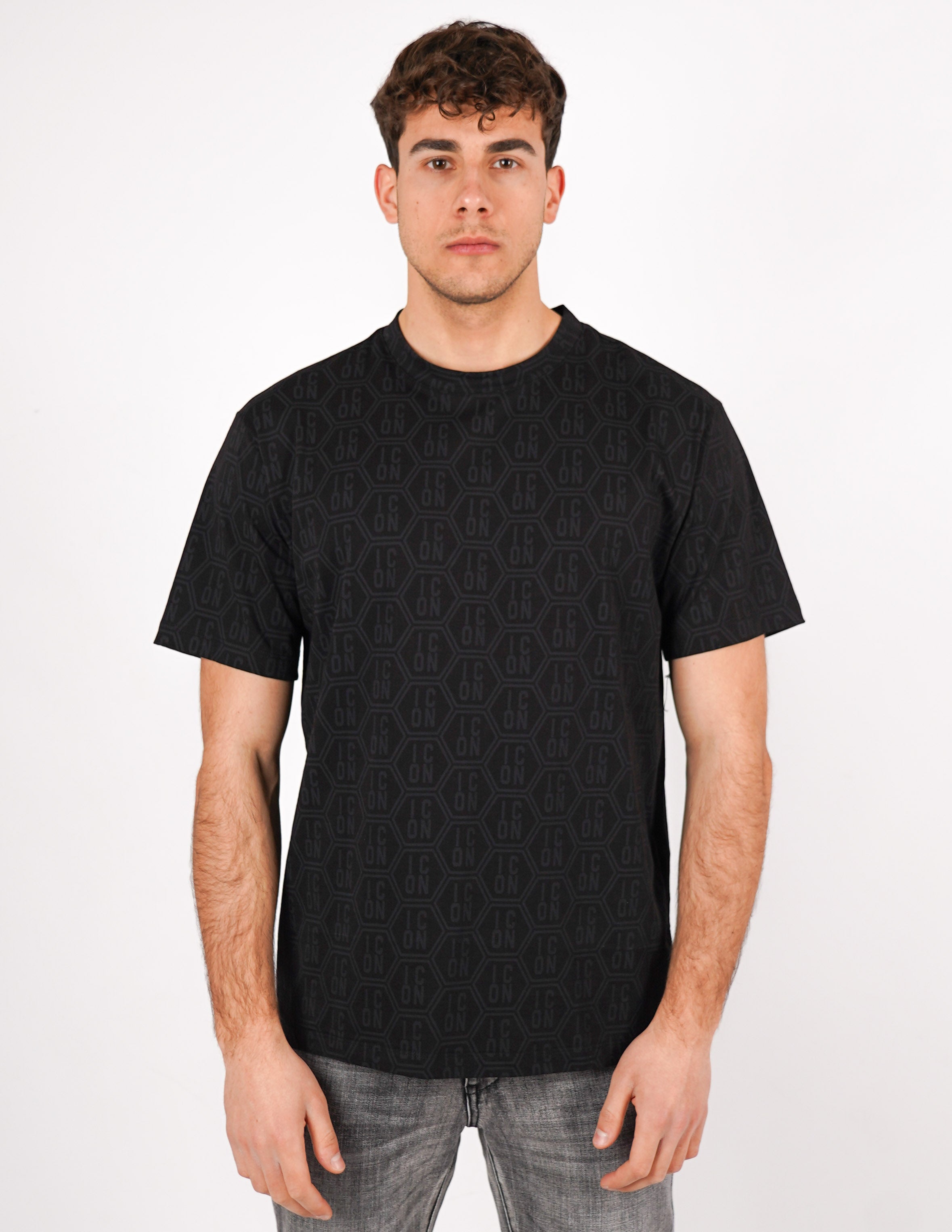 t-shirt icon all over