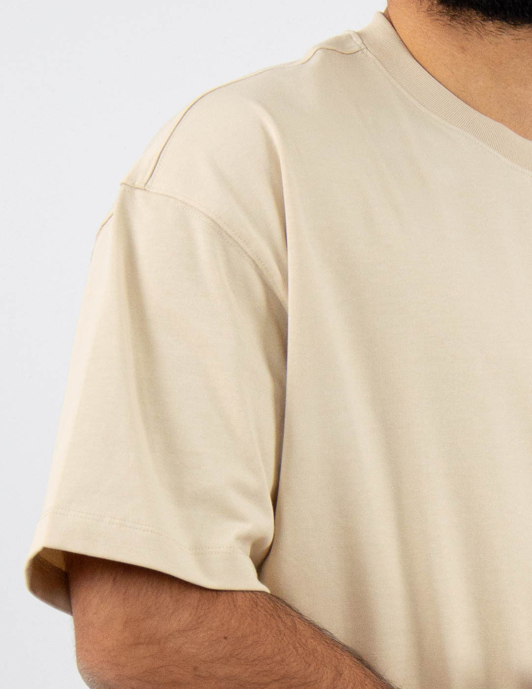 t-shirt uomo oversize tessuto premium